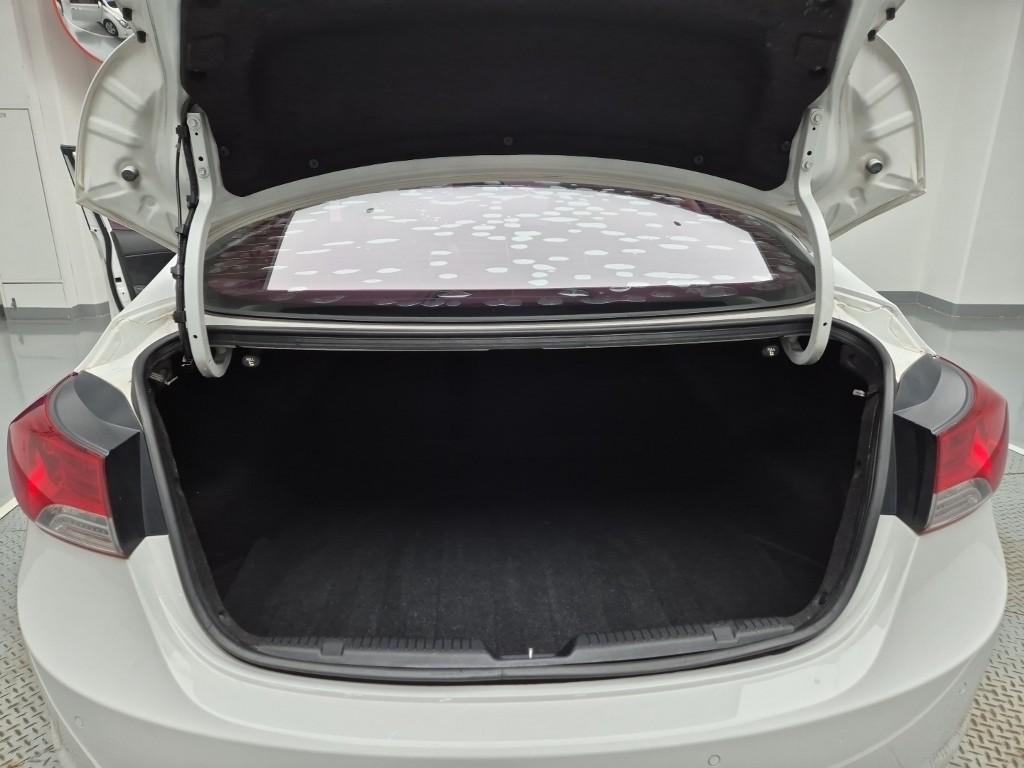 2012 HYUNDAI AVANTE MD 