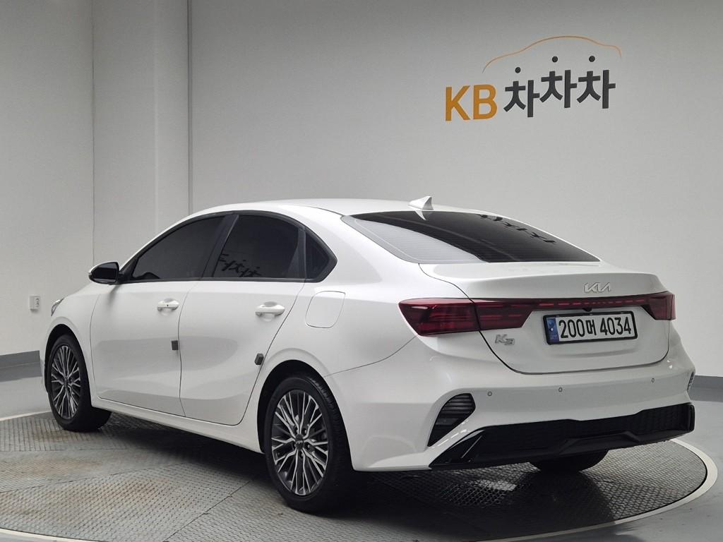 2024 KIA THE NEW K3 