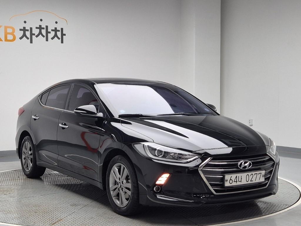 2017 HYUNDAI AVANTE AD 