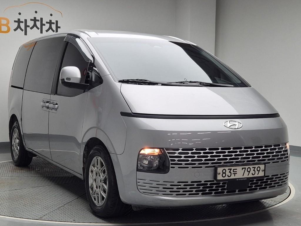 2022 HYUNDAI STARIA 
