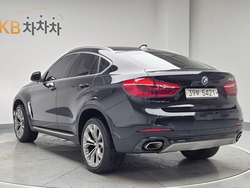 2018 BMW X6 (2Gen) 