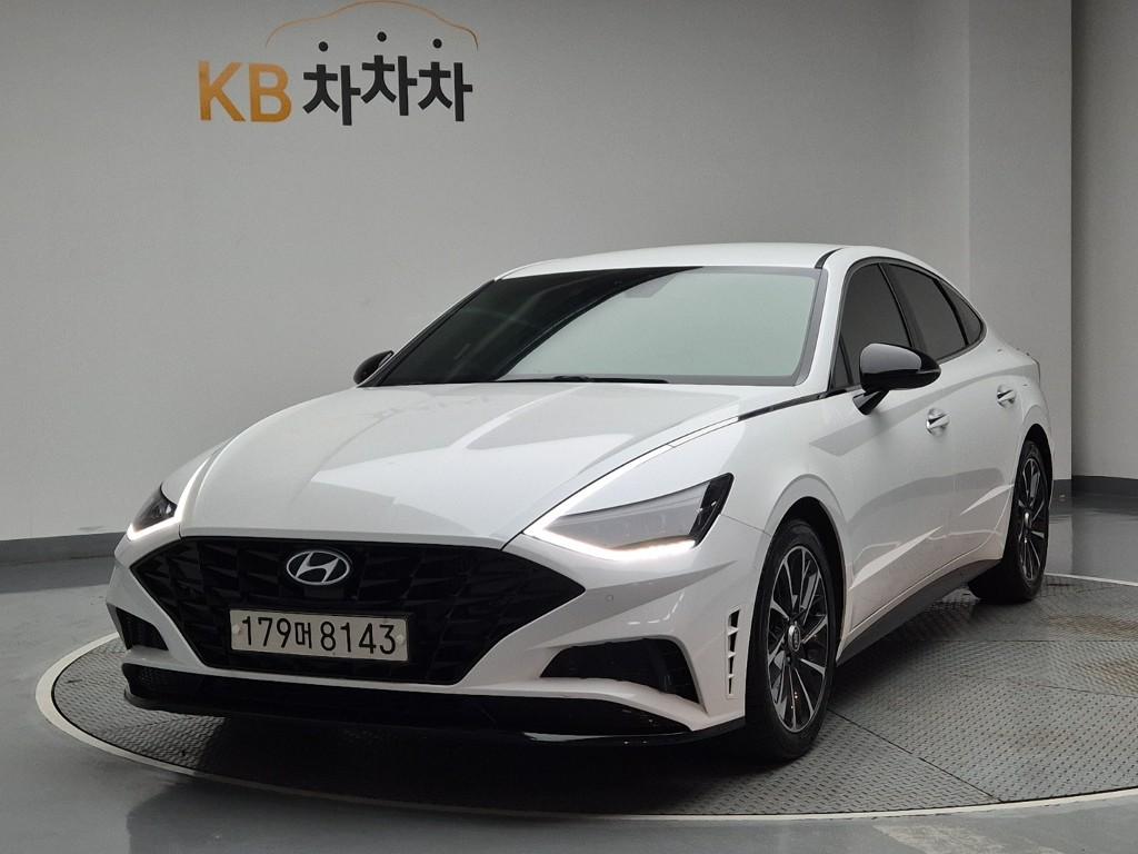 2020 HYUNDAI SONATA (DN8) 