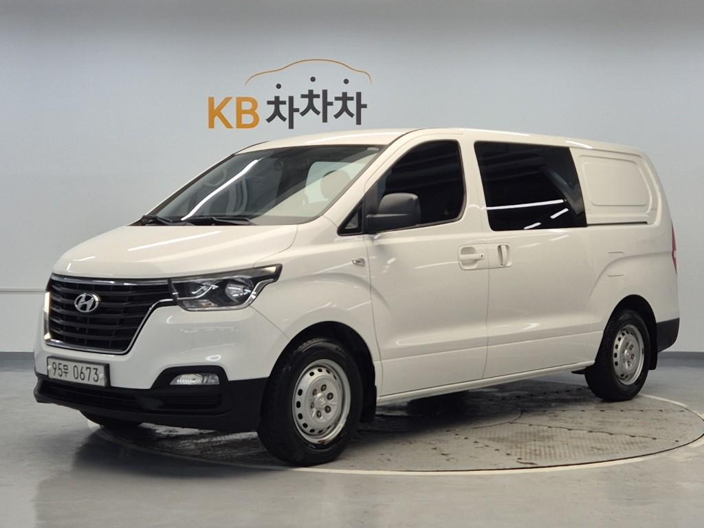 2019 HYUNDAI THE NEW GRAND STAREX 