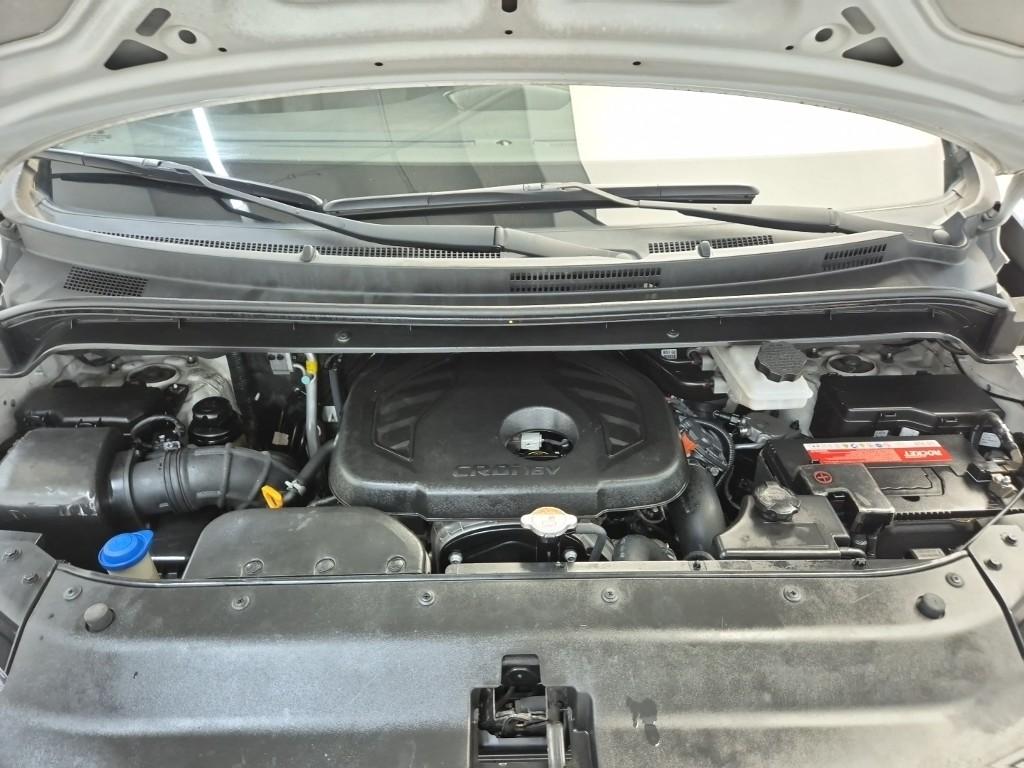 2019 HYUNDAI THE NEW GRAND STAREX 