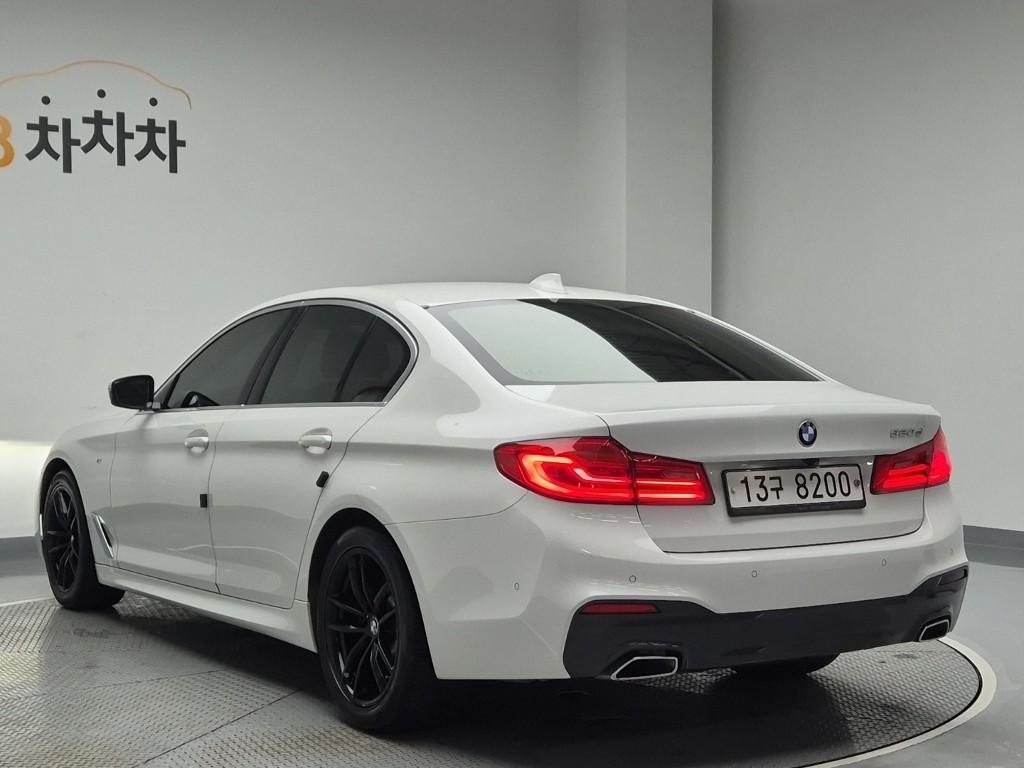 2019 BMW 5 SERIES (7Gen) 