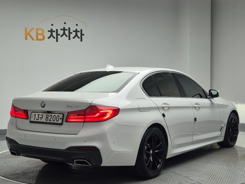 2019 BMW 5 SERIES (7Gen) 