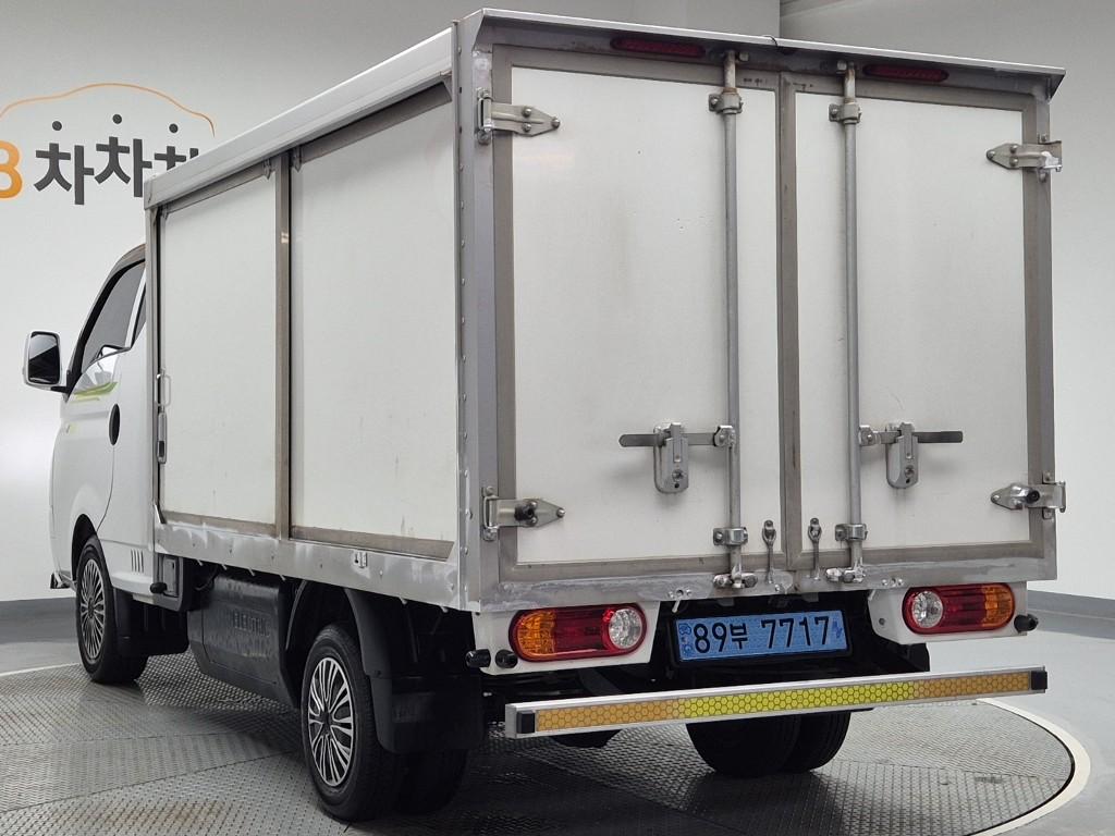 2022 HYUNDAI PORTER II ELECTRIC 