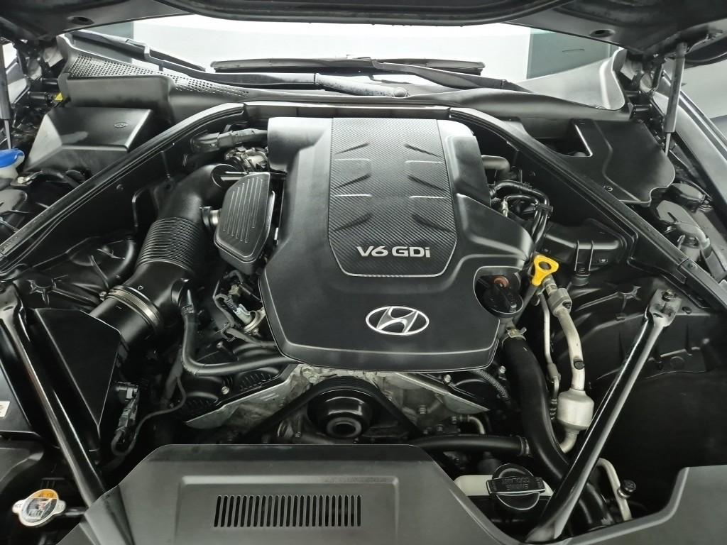 2016 HYUNDAI GENESIS DH 