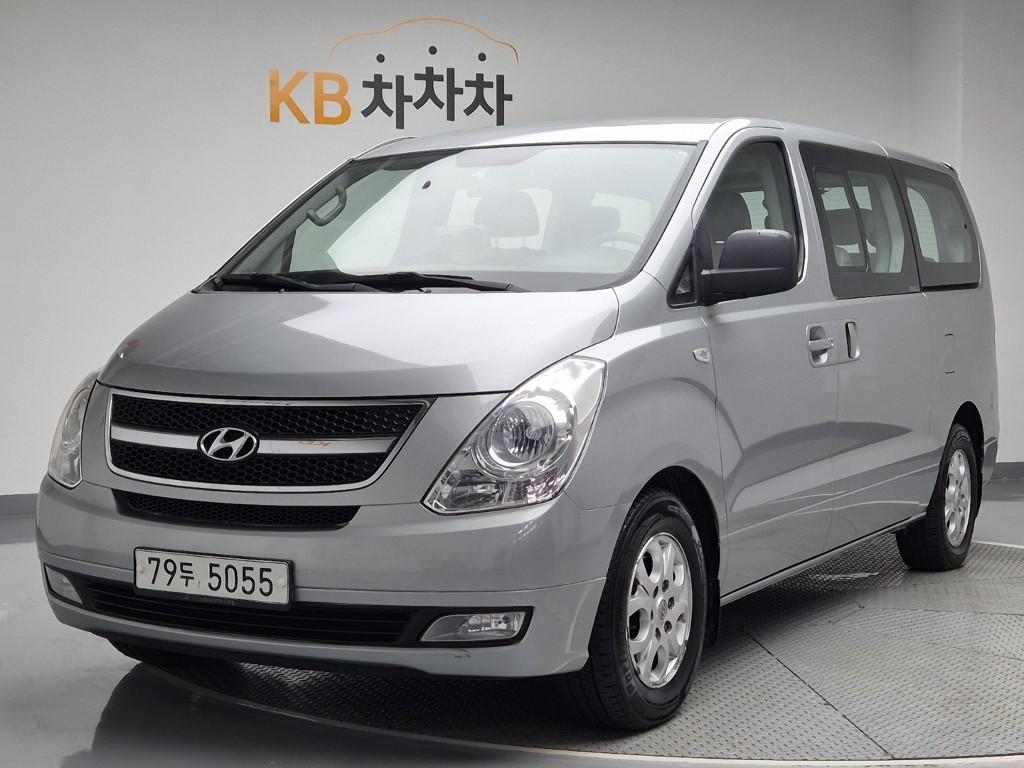 2014 HYUNDAI GRAND STAREX 