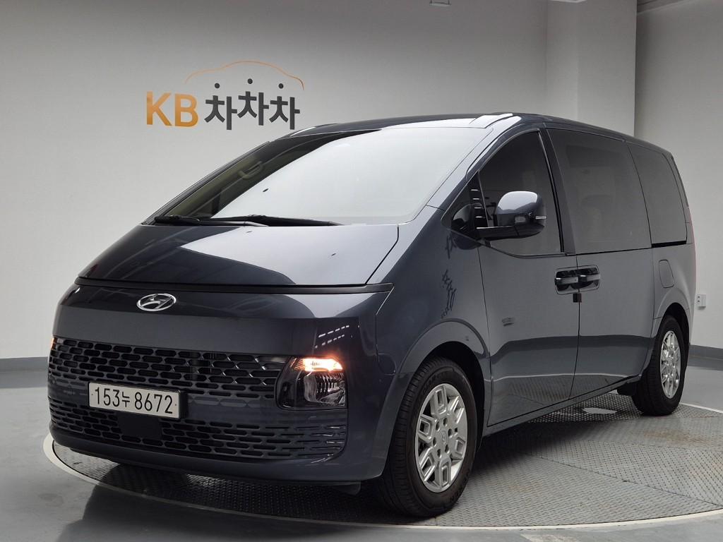 2023 HYUNDAI STARIA 