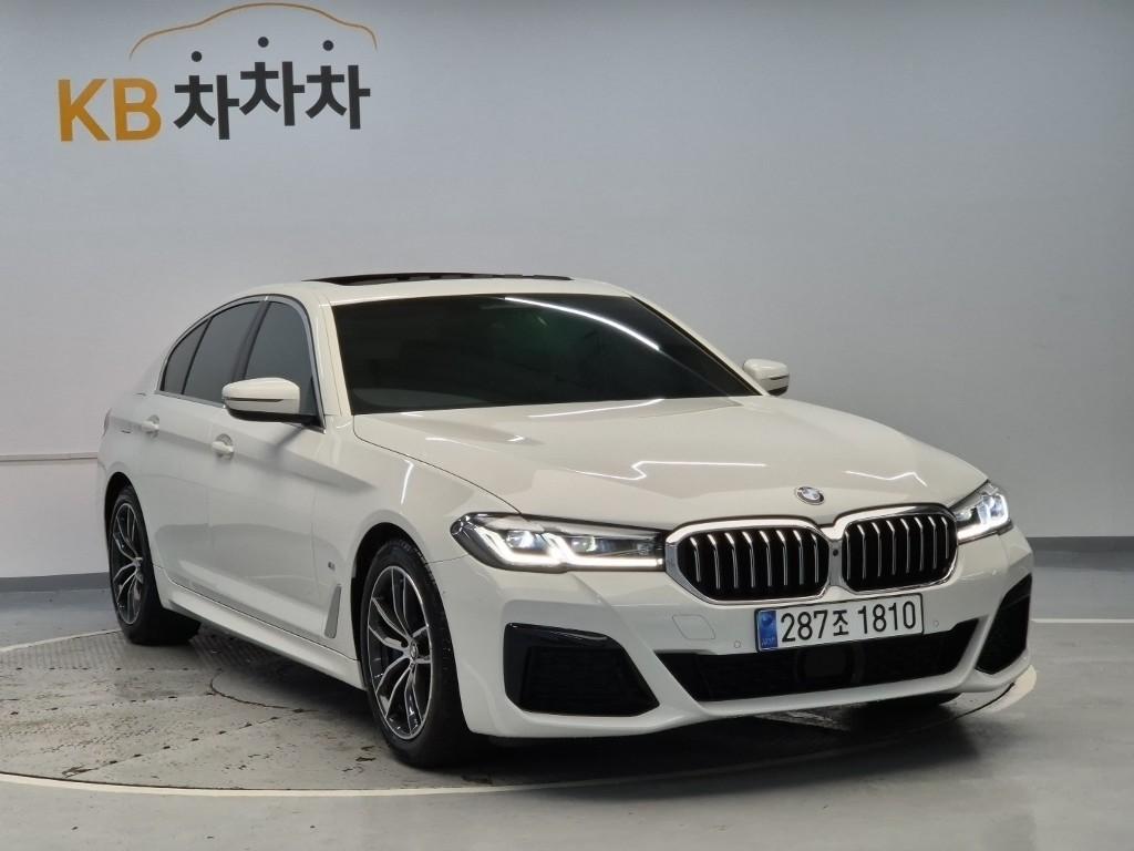 2023 BMW 5 SERIES (7Gen) 