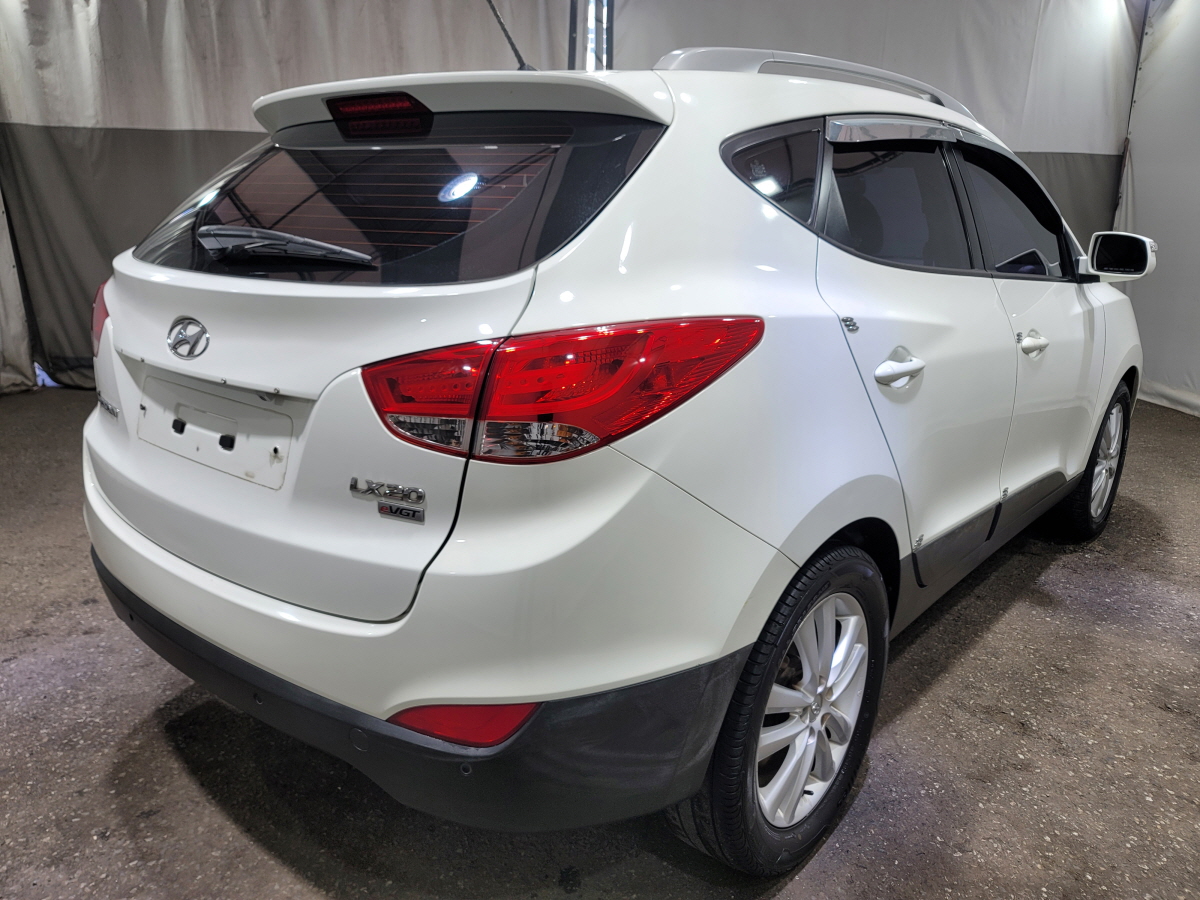 2010 HYUNDAI TUCSON ix 