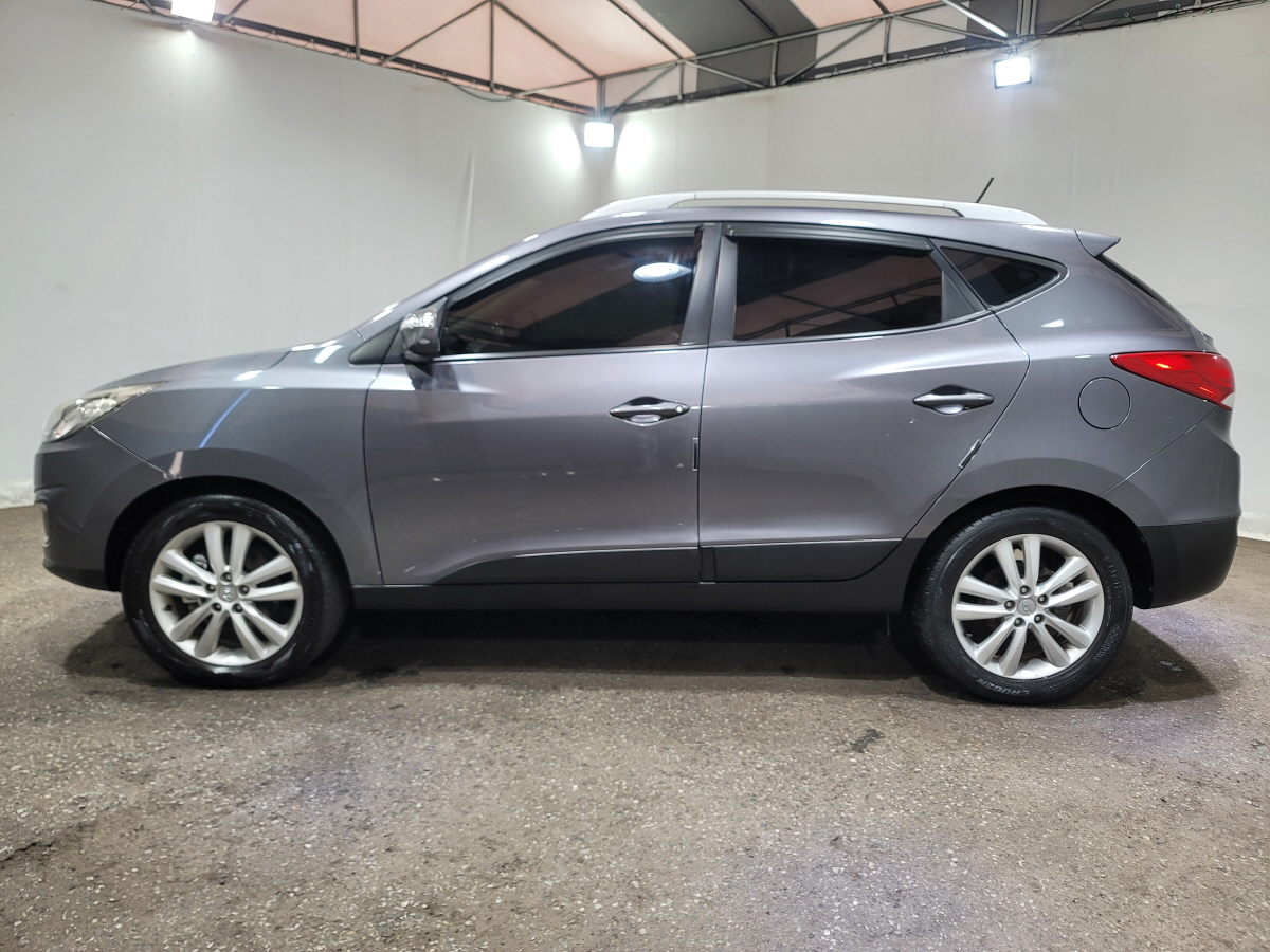 2012 HYUNDAI TUCSON ix 