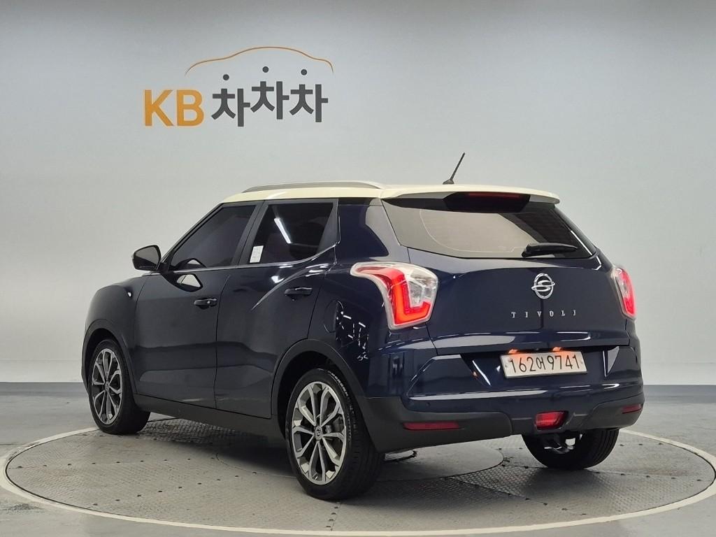 2017 SSANGYONG TIVOLI 