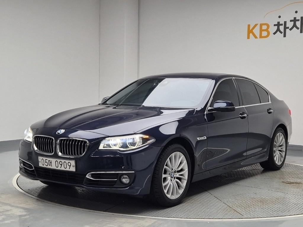2016 BMW 5 SERIES (6Gen) 