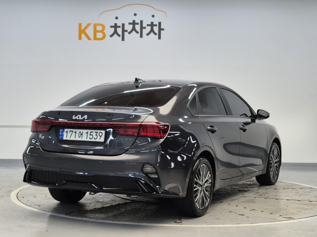 2024 KIA THE NEW K3 