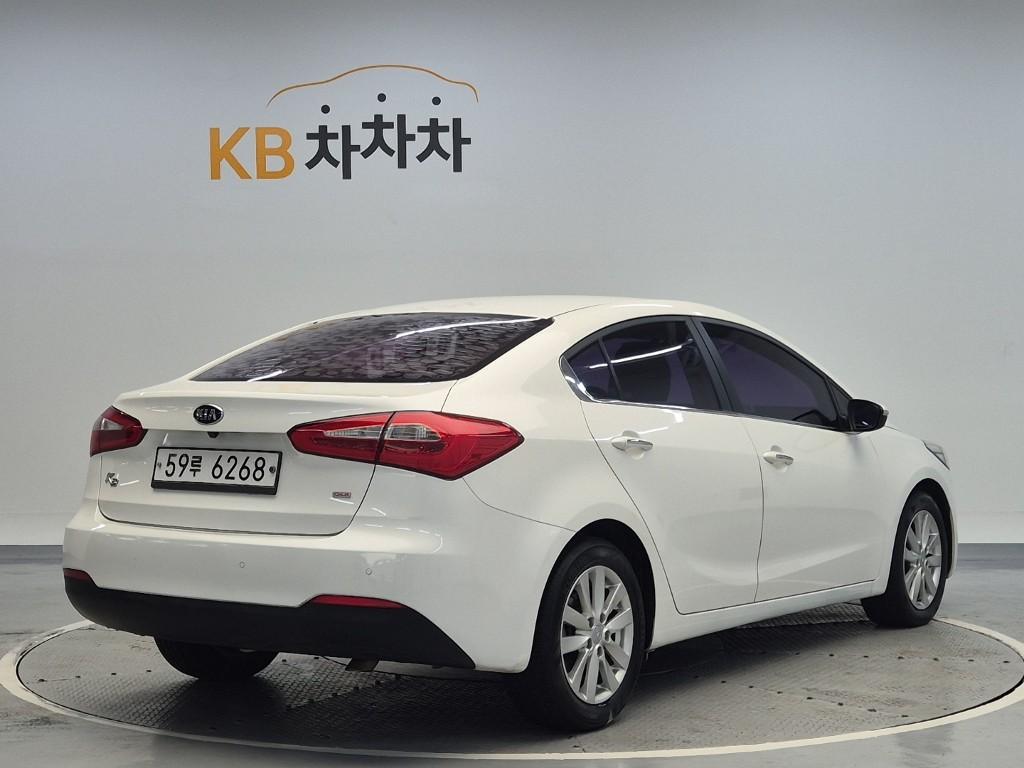 2013 KIA K3 