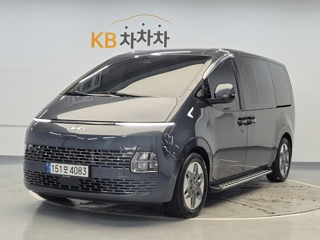 2023 HYUNDAI STARIA 