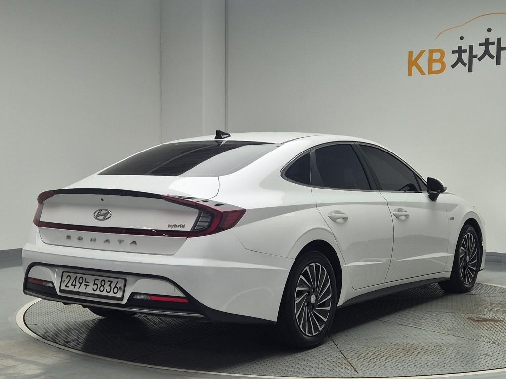 2020 HYUNDAI SONATA (DN8) HYBRID 