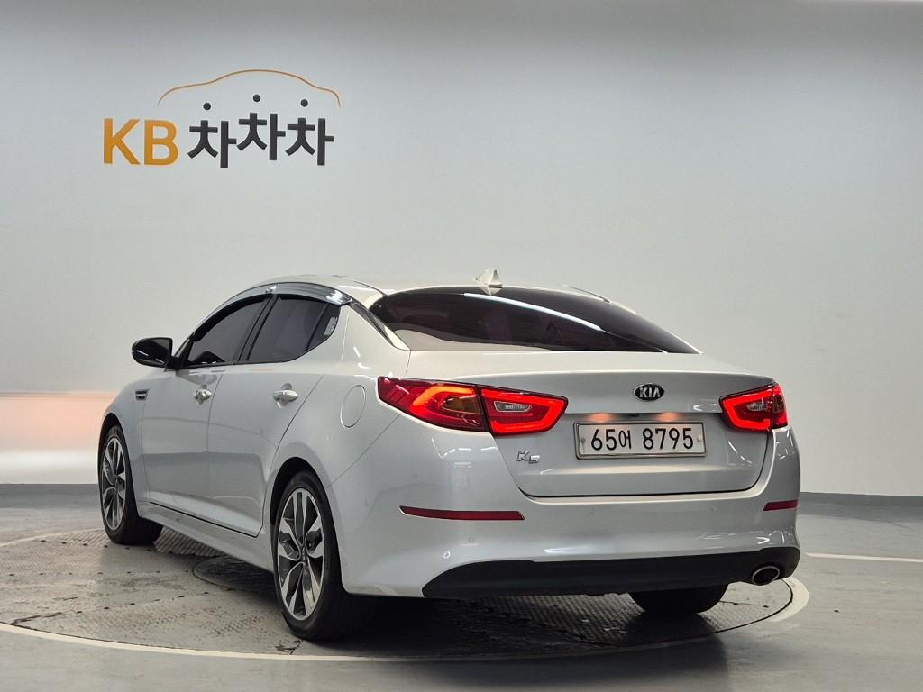 2015 KIA THE NEW K5 