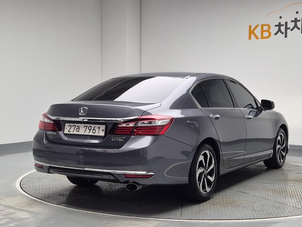 2017 HONDA ACCORD (9Gen) 