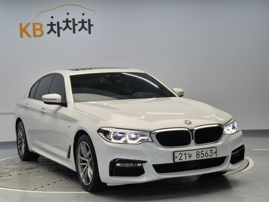 2017 BMW 5 SERIES (7Gen) 