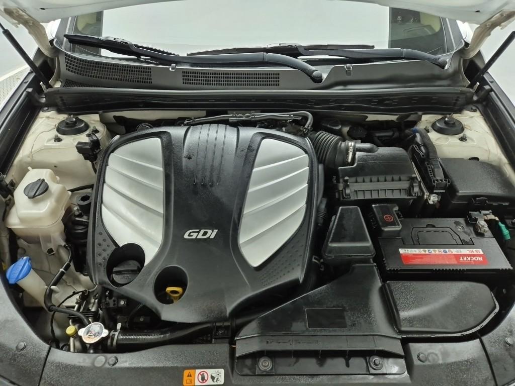 2016 HYUNDAI GRANDEUR HG 