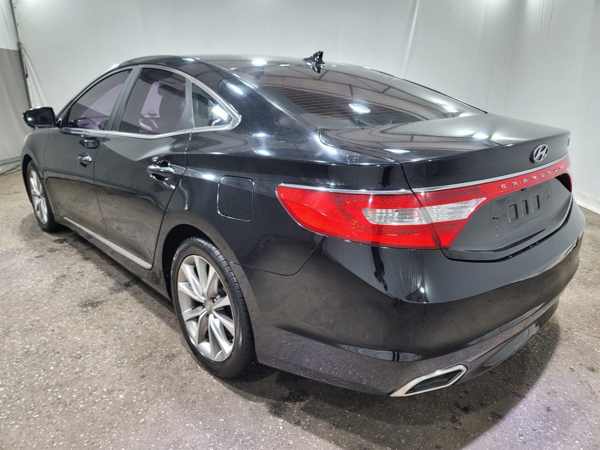 2015 HYUNDAI GRANDEUR HG 