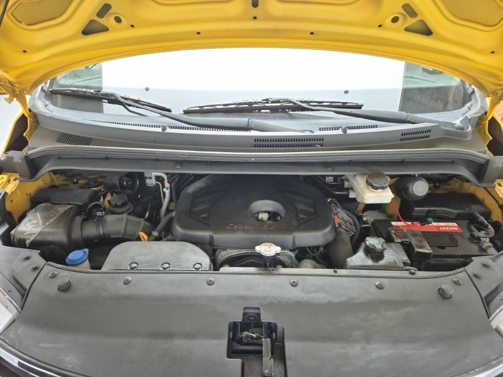 2019 HYUNDAI THE NEW GRAND STAREX 