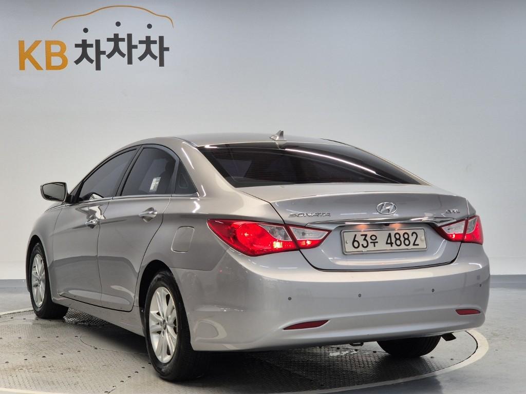 2012 HYUNDAI SONATA (YF) 