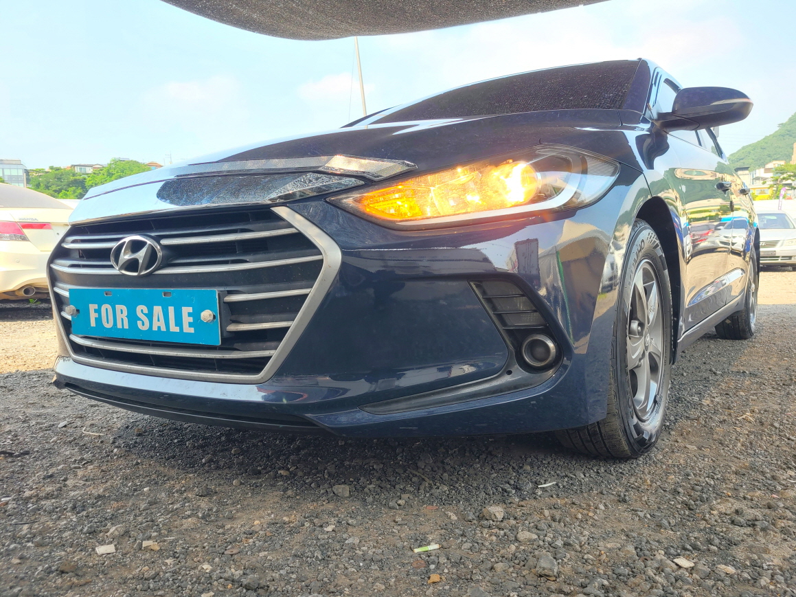 2016 HYUNDAI AVANTE AD 