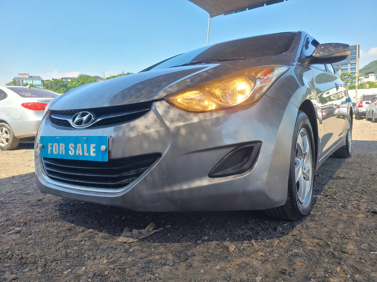 2013 HYUNDAI AVANTE MD 