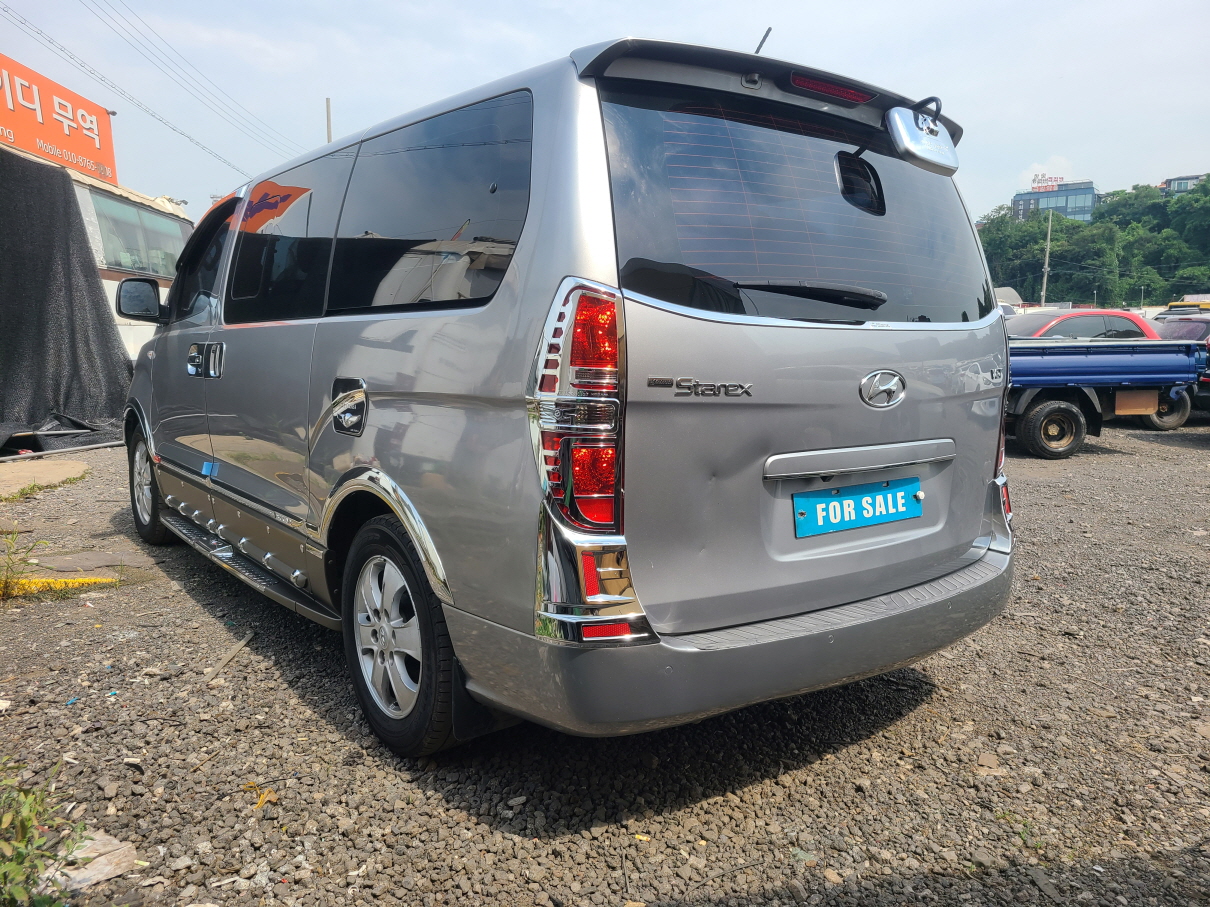 2019 HYUNDAI GRAND STAREX 