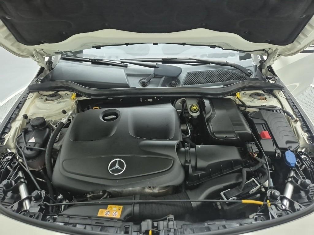 2018 BENZ CLA CLASS (1Gen) 