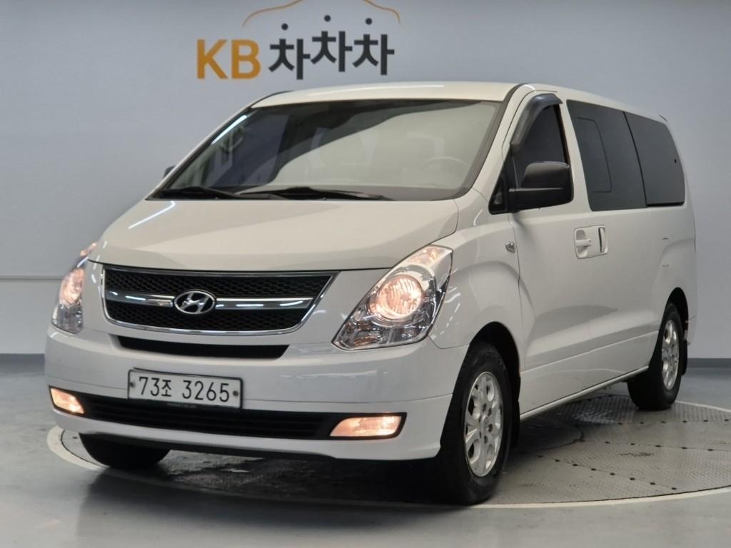 2015 HYUNDAI GRAND STAREX 