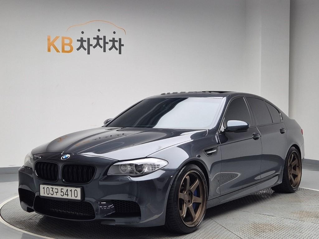 2013 BMW M5 (5Gen) 