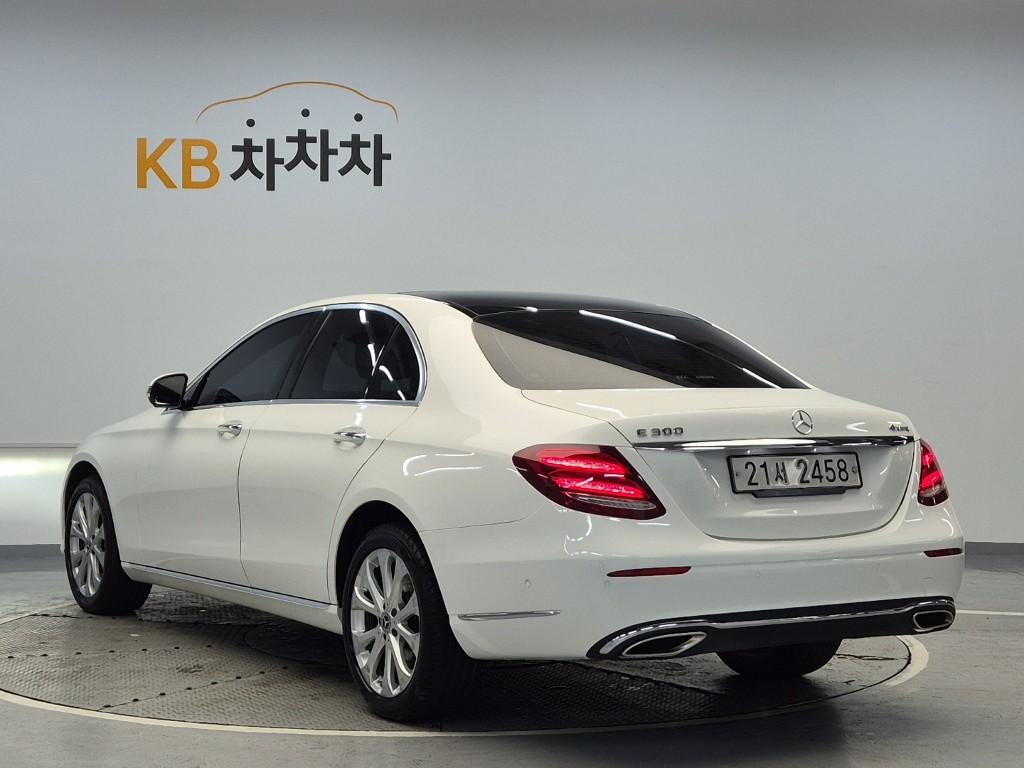 2017 BENZ E CLASS (5Gen) 