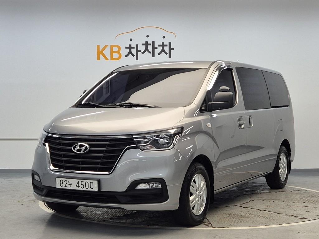 2019 HYUNDAI THE NEW GRAND STAREX 