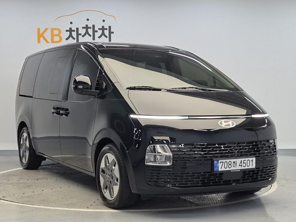 2025 HYUNDAI STARIA 