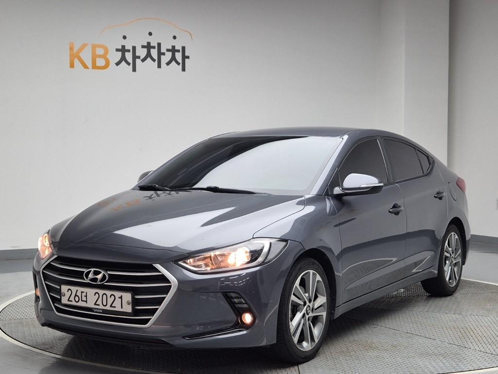 2017 HYUNDAI AVANTE AD 