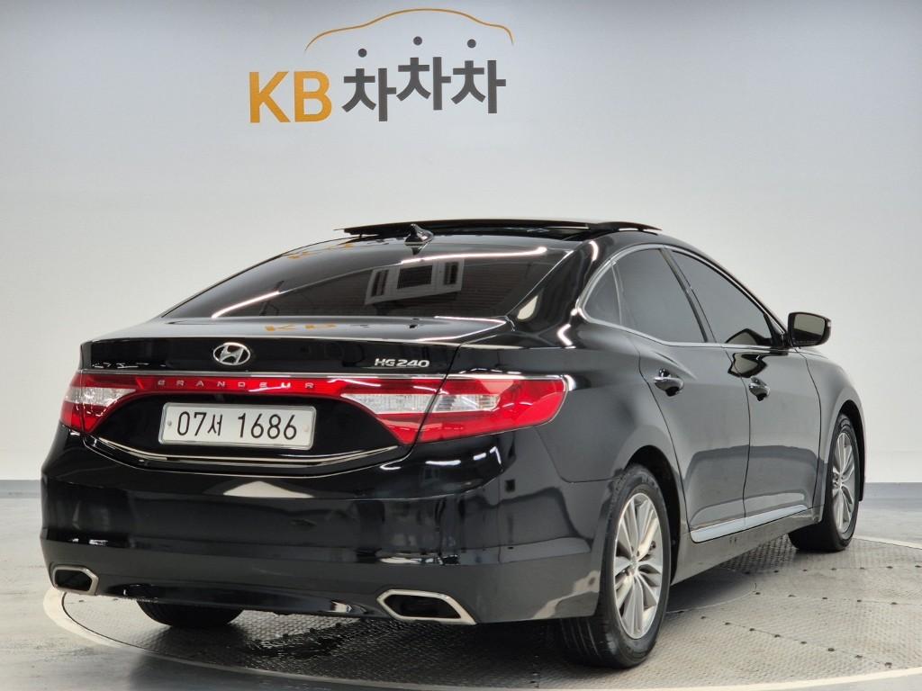 2017 HYUNDAI GRANDEUR HG 