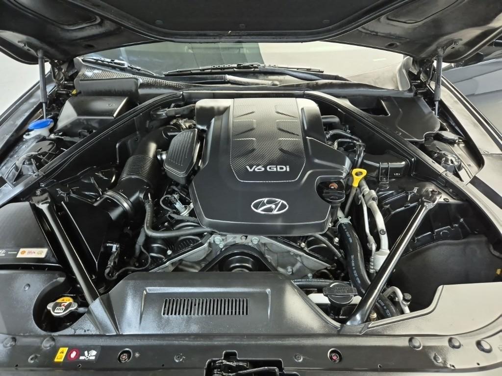 2016 HYUNDAI GENESIS DH 