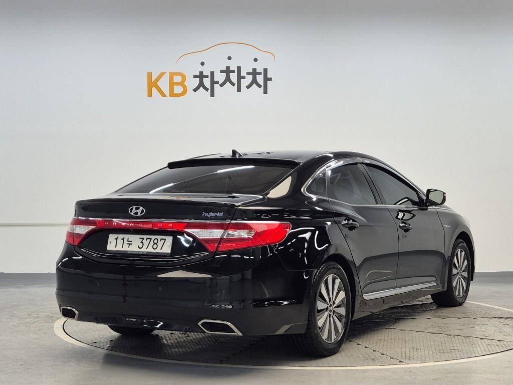 2016 HYUNDAI GRANDEUR HG HYBRID 