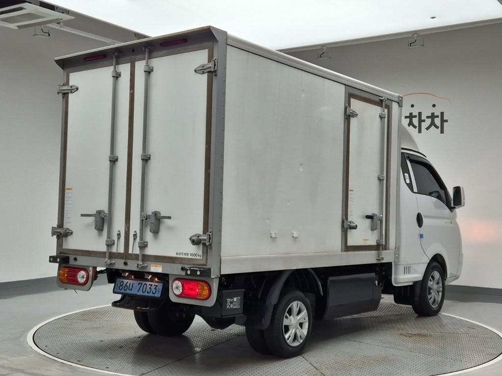 2024 HYUNDAI PORTER II ELECTRIC 