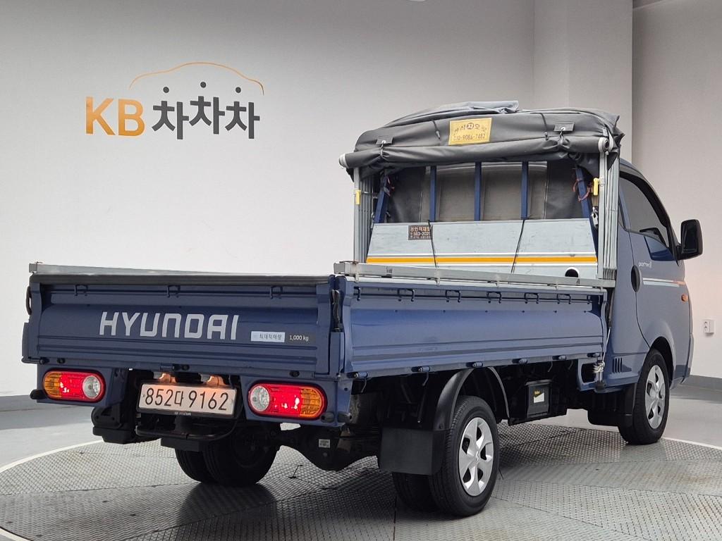 2022 HYUNDAI PORTER II 