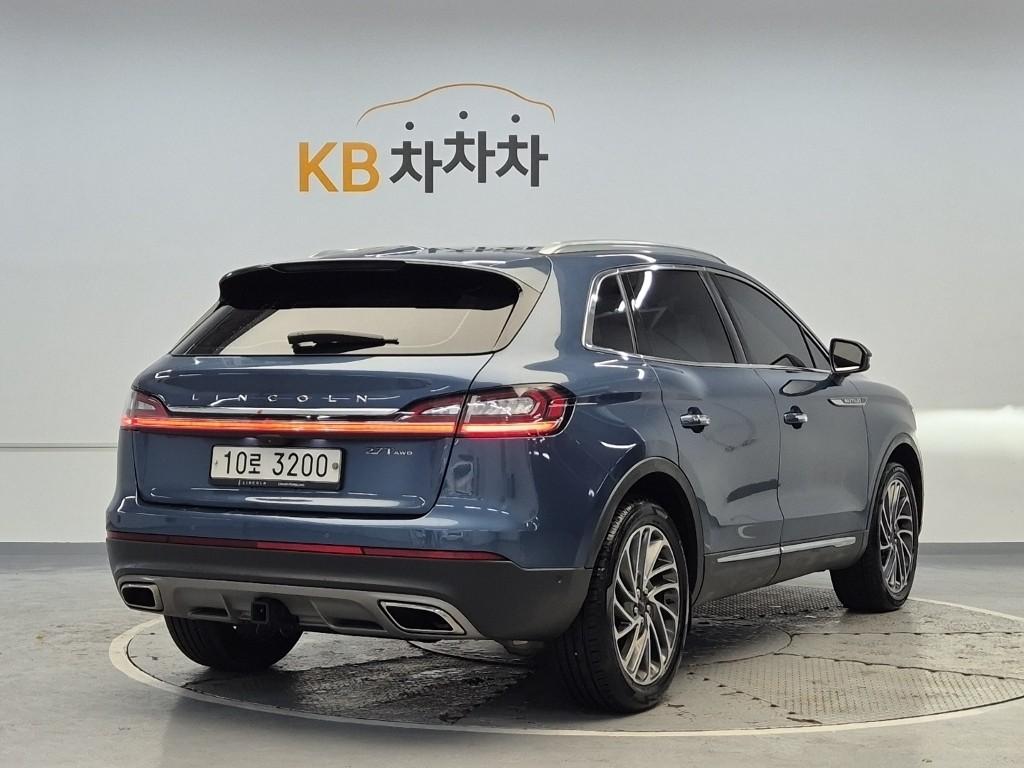 2019 LINCOLN NAUTILUS 