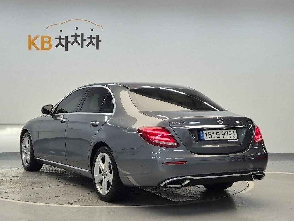 2018 BENZ E CLASS (5Gen) 