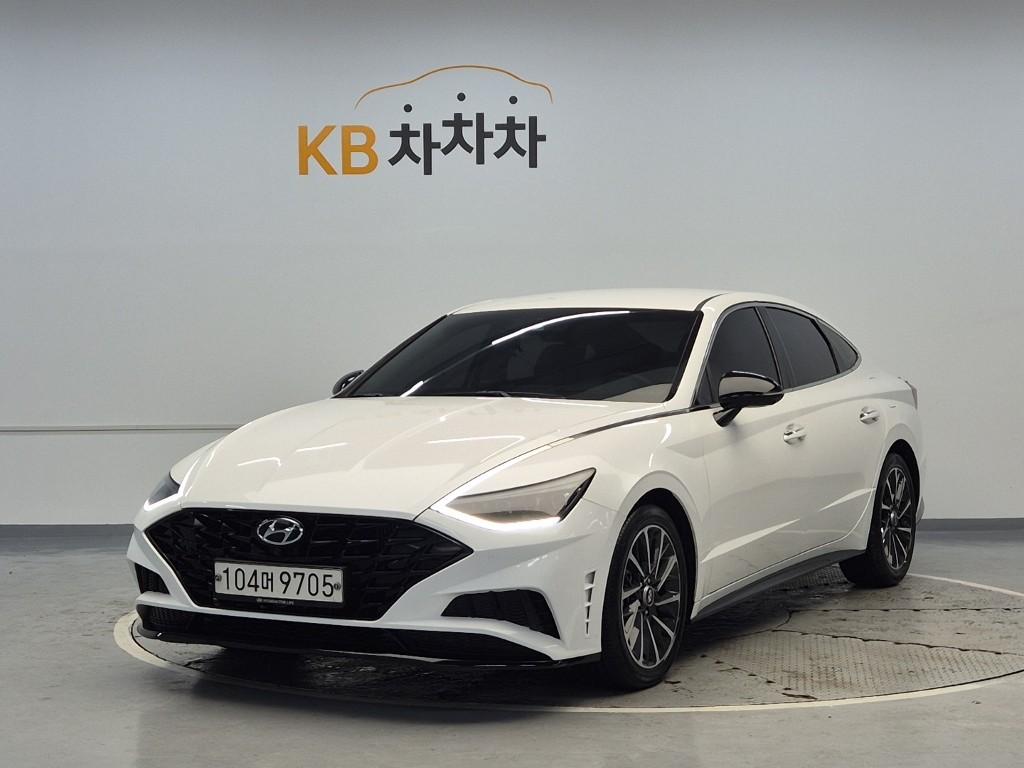 2020 HYUNDAI SONATA (DN8) 