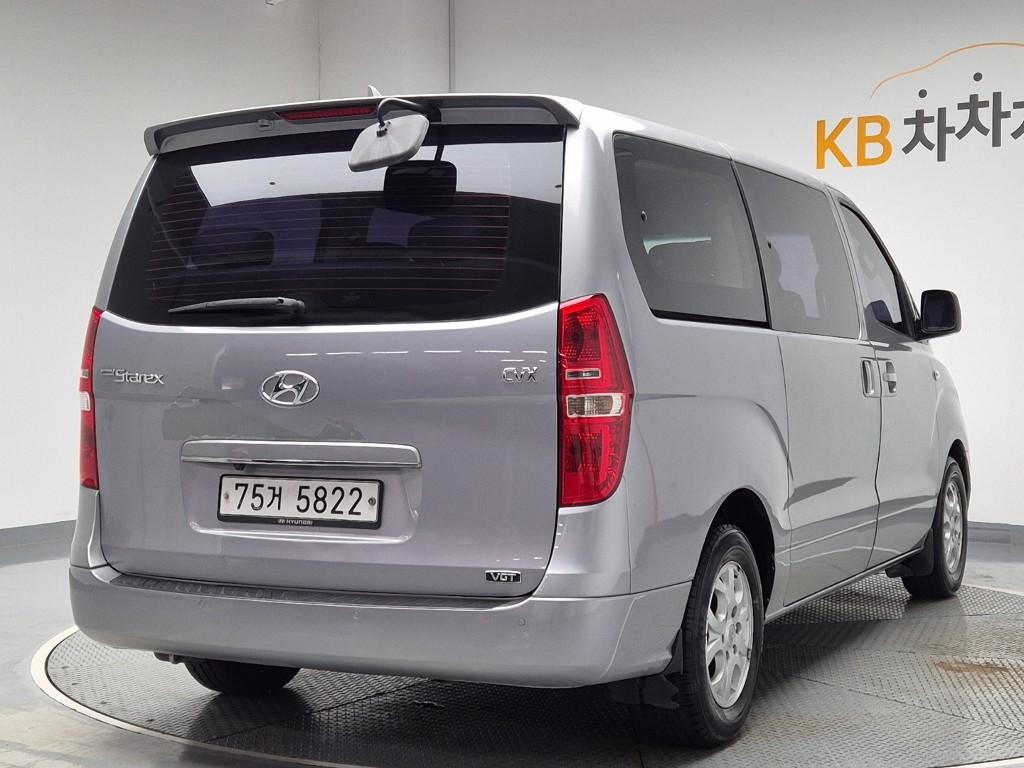 2012 HYUNDAI GRAND STAREX 