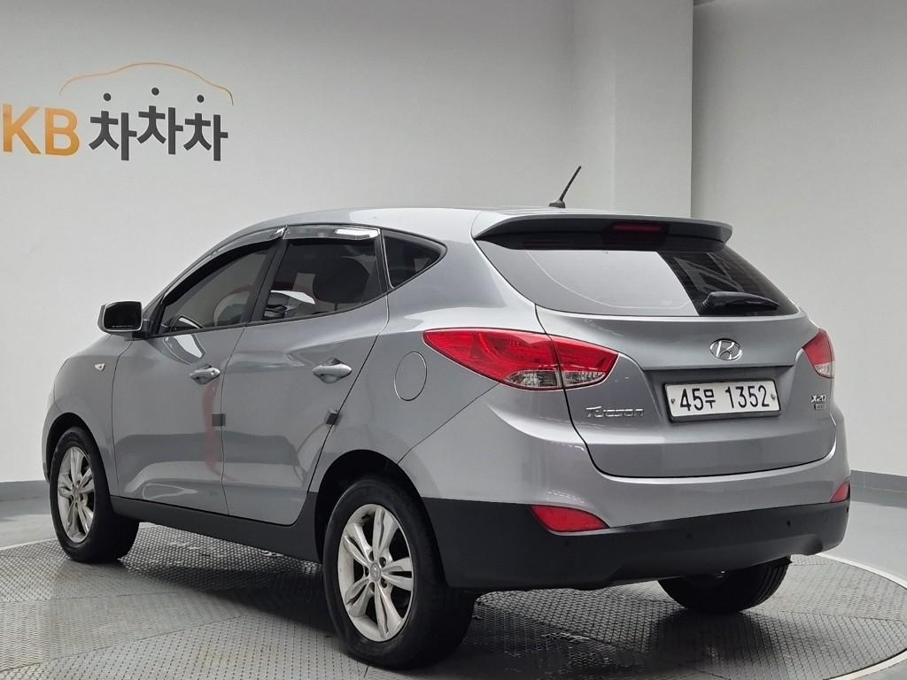 2010 HYUNDAI TUCSON ix 